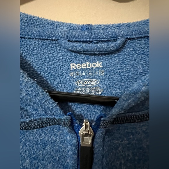 Reebok Men’s Athletic Sweater - Picture 2 of 3